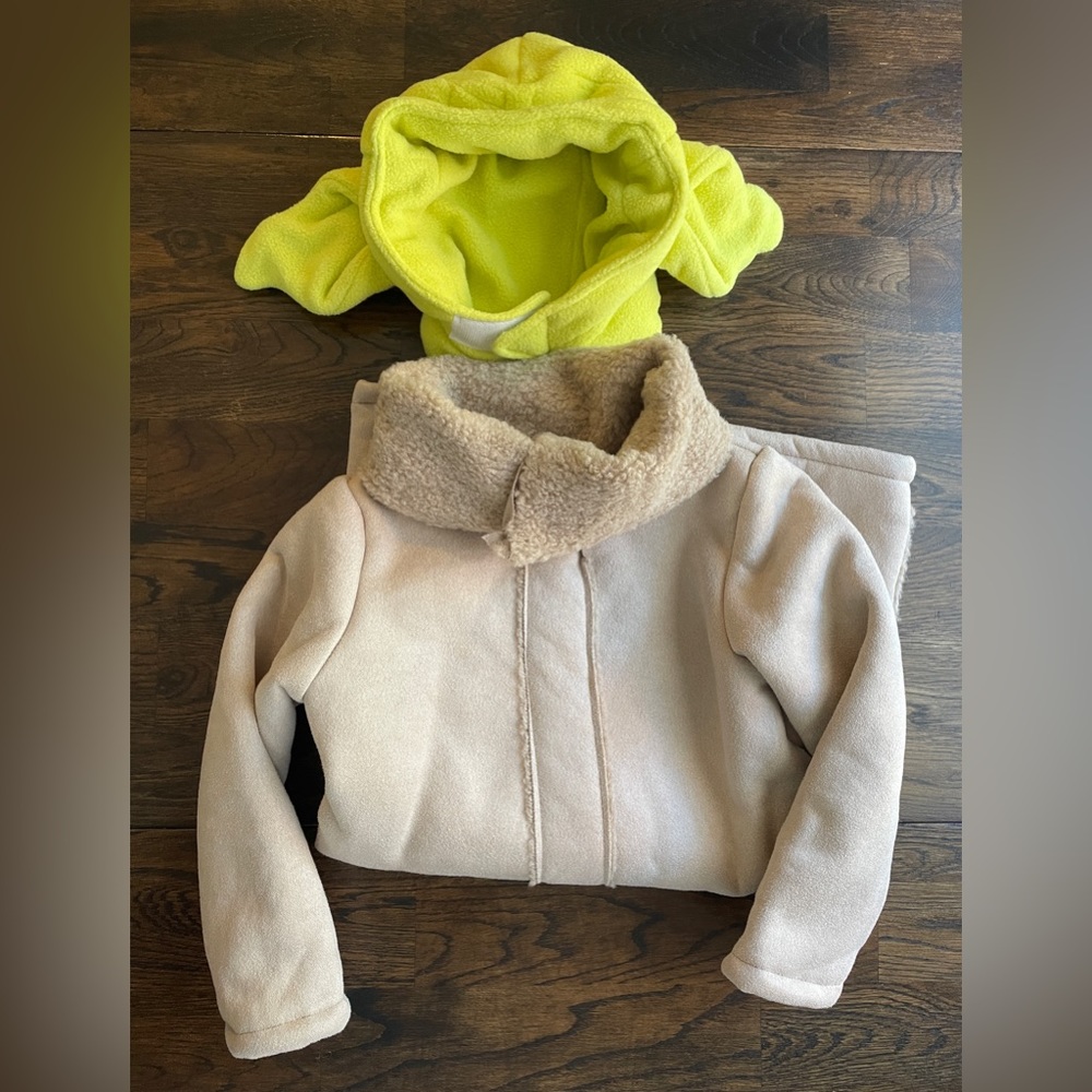 Baby Yoda Costume